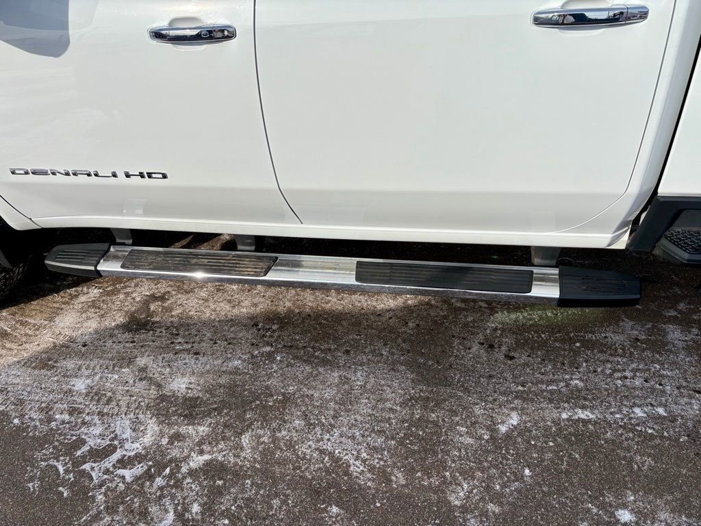 Used 2024 GMC Sierra 3500 Denali w/ Denali Reserve Package image 12