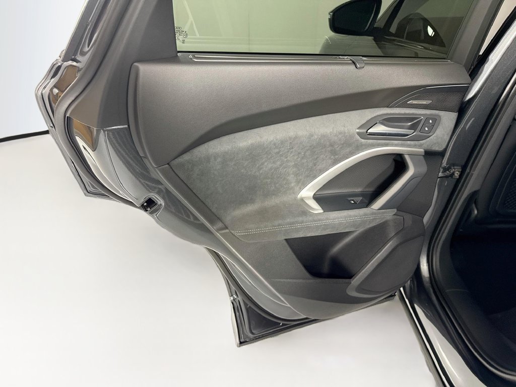 New 2026 Audi SQ5 Premium Plus AWD/4WD image 27
