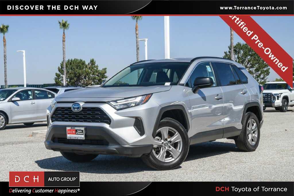 Certified 2024 Toyota RAV4 LE AWD/4WD image 1