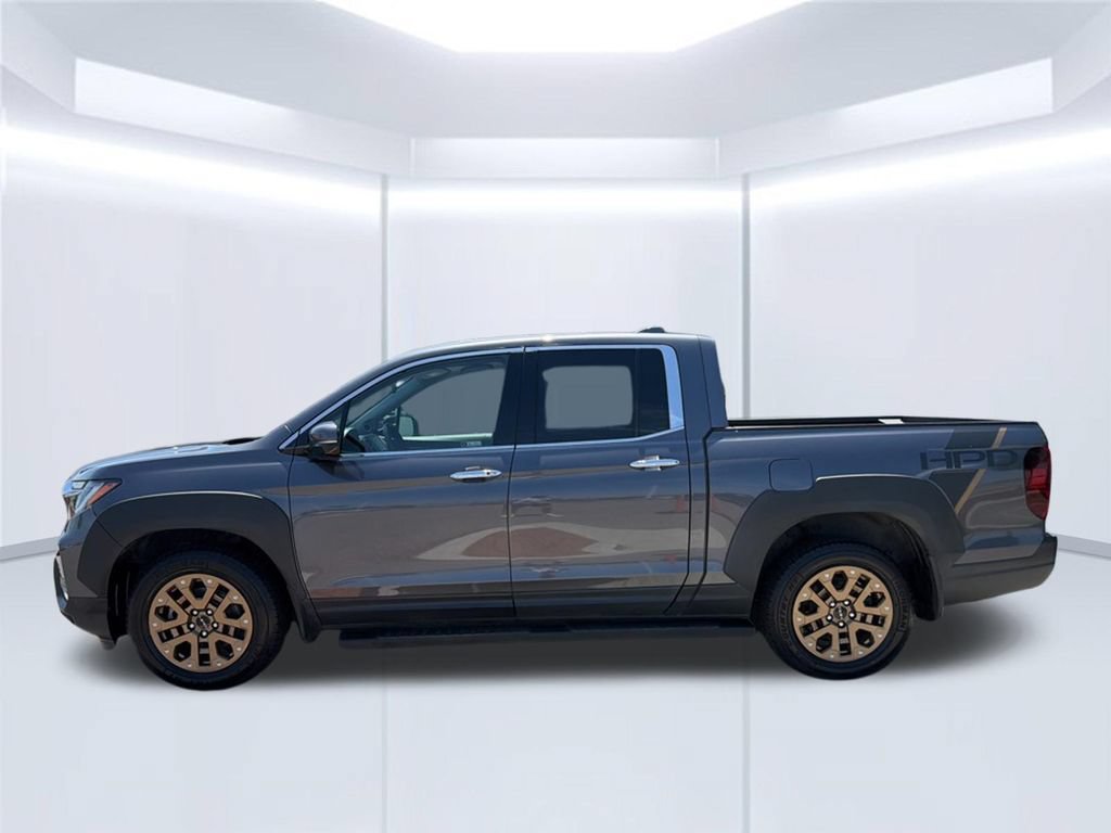 Used 2023 Honda Ridgeline RTL-E image 3