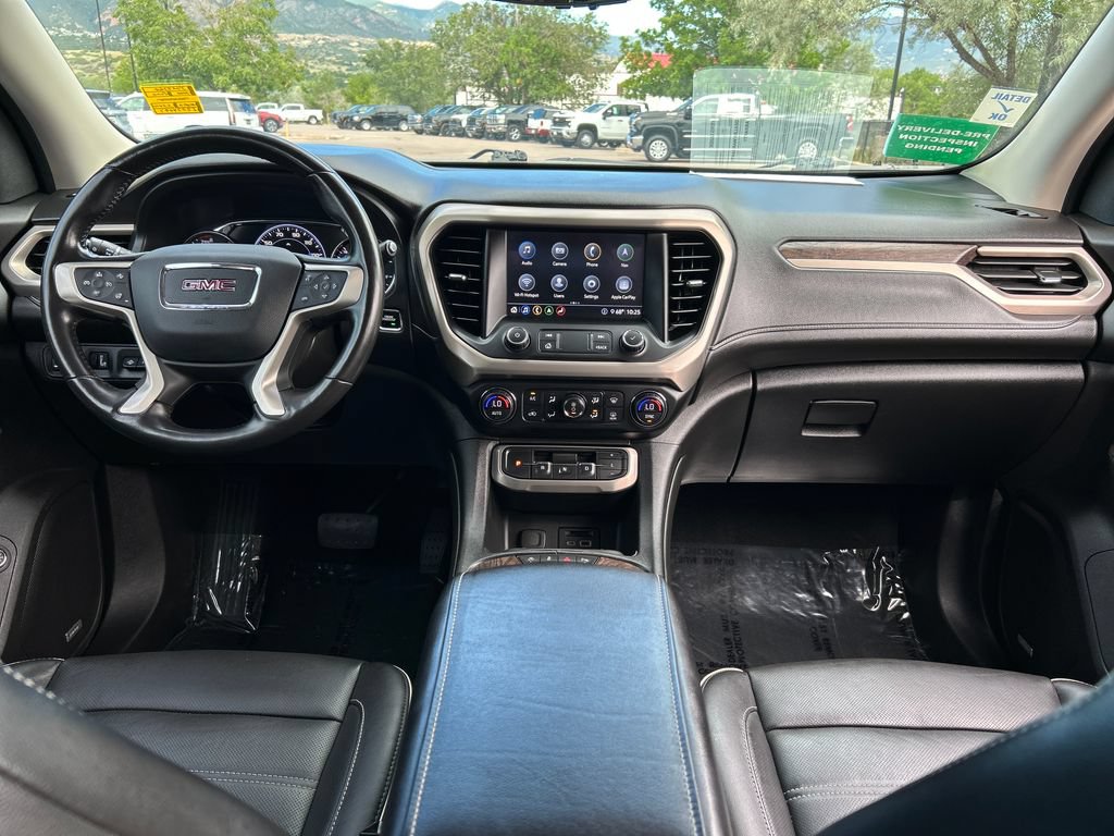 Used 2020 GMC Acadia Denali w/ Technology Package AWD/4WD image 7