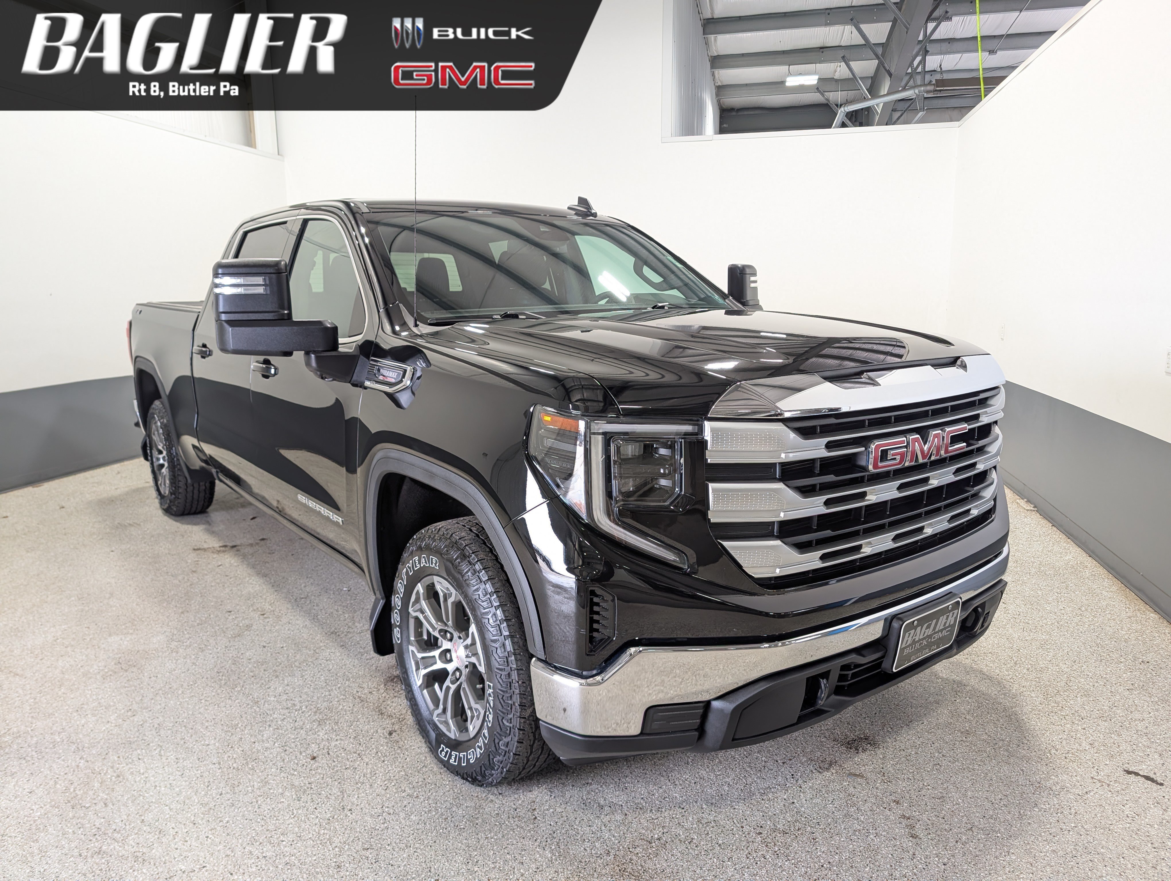 Used 2024 GMC Sierra 1500 SLE w/ Preferred Package