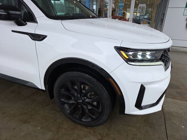 Used 2021 Kia Sorento EX image 9