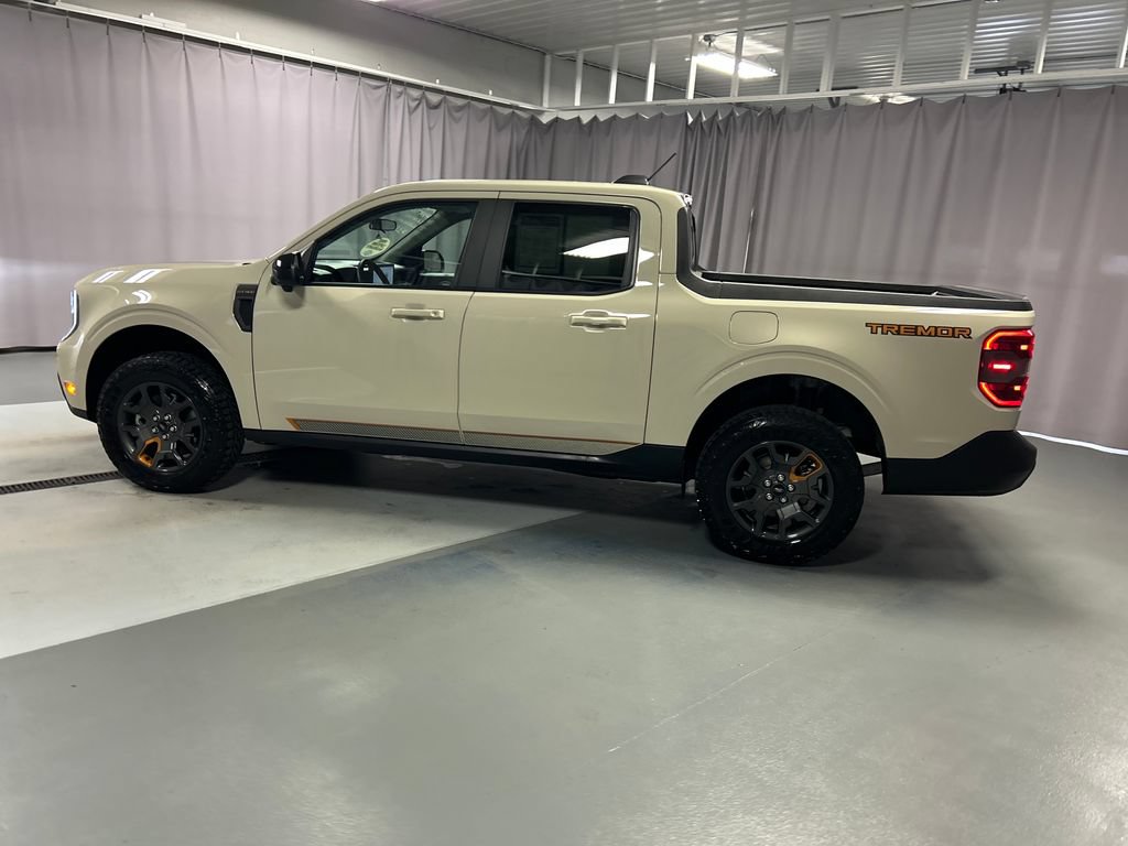 Used 2025 Ford Maverick Tremor AWD/4WD image 4