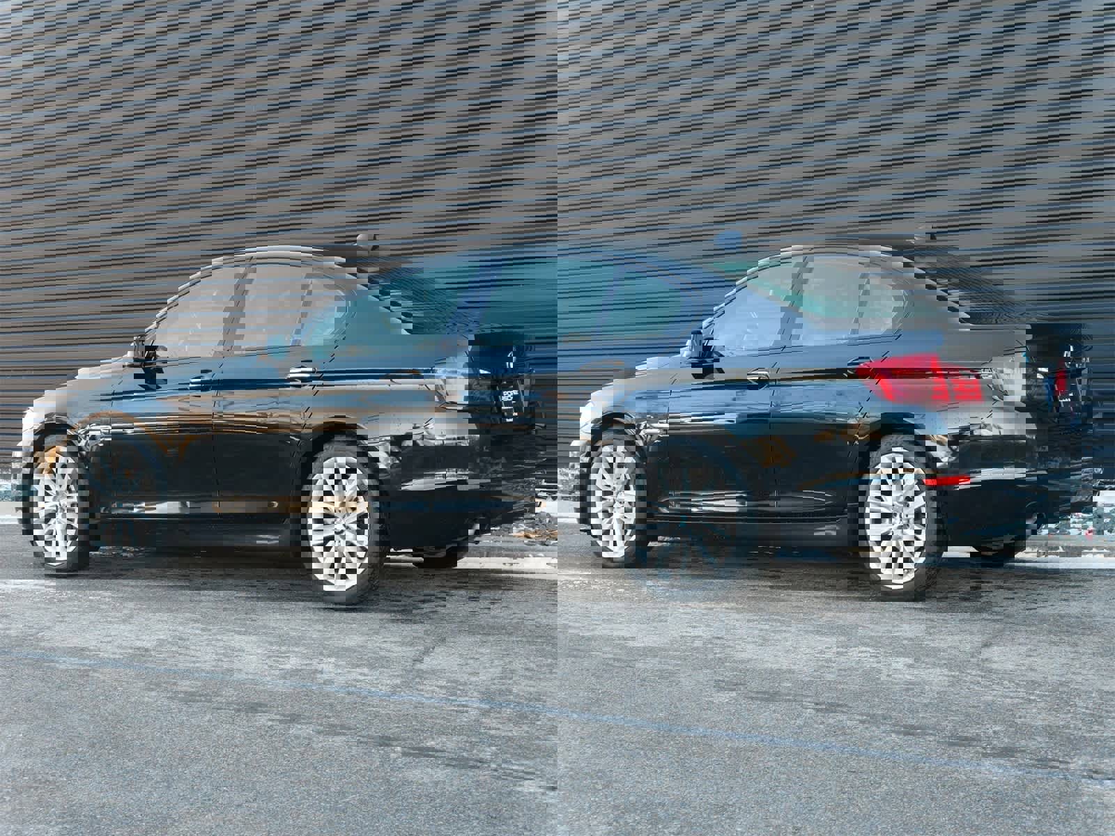 Used 2012 BMW 535i xDrive 535i xDrive image 3