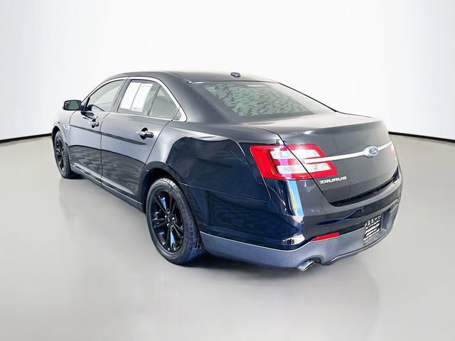 Used 2016 Ford Taurus SEL FWD image 5