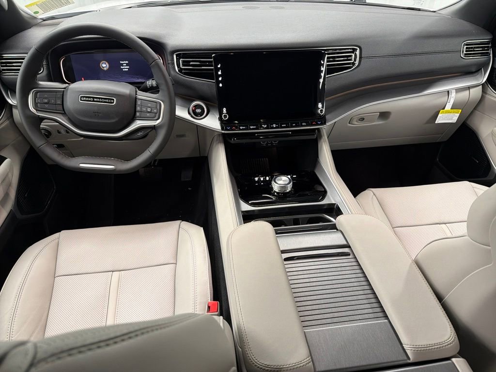 New 2026 Jeep Grand Wagoneer L 2WD image 5