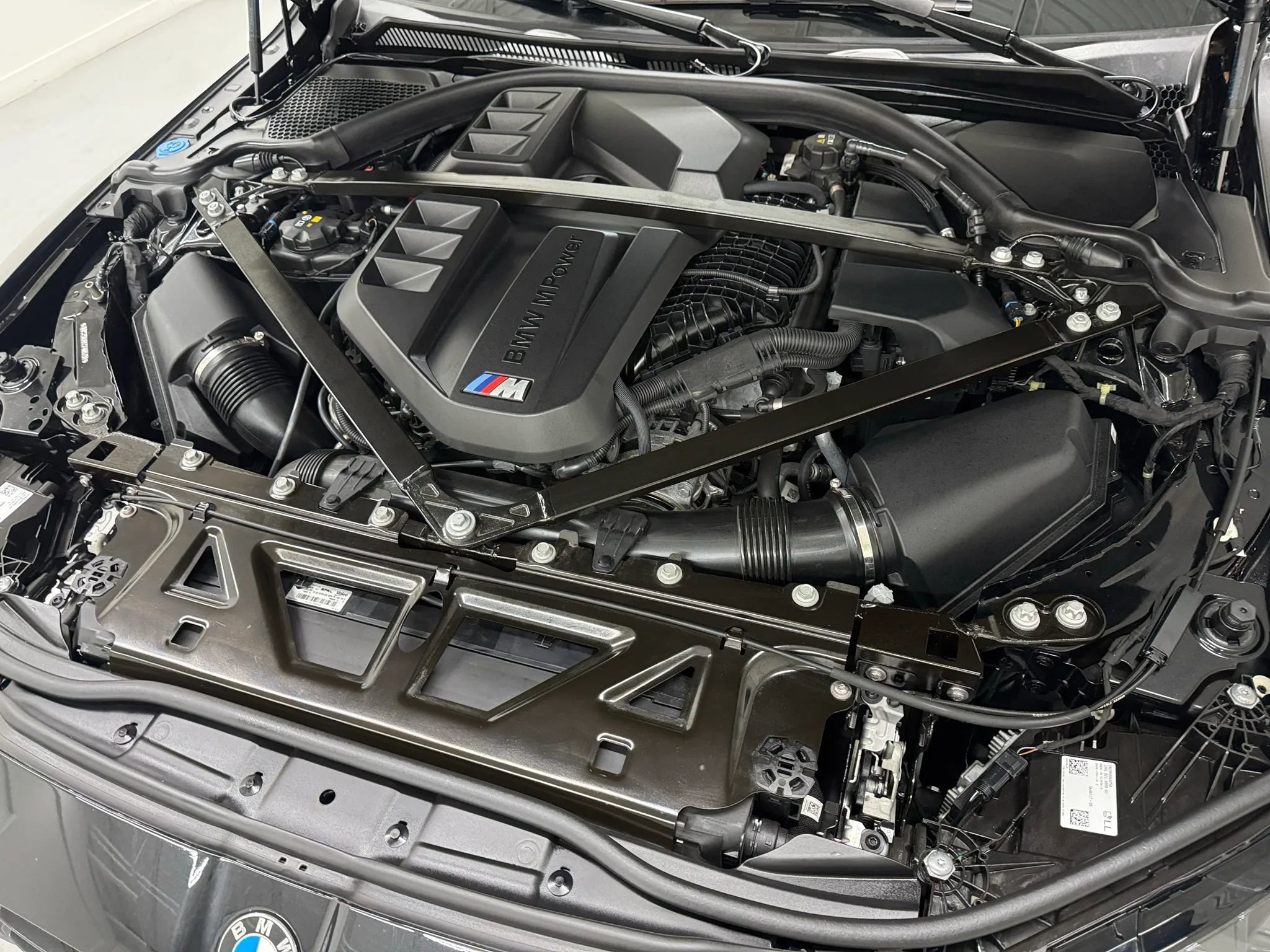 Used 2025 BMW M3 w/ Executive Package RWD image 47