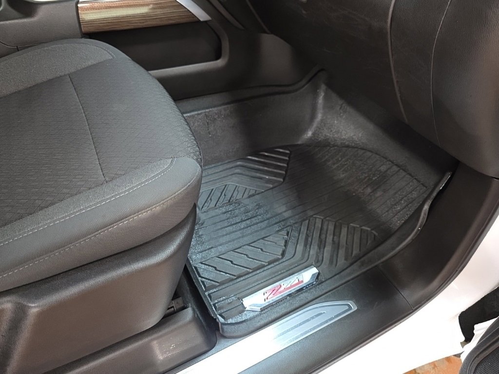 Used 2021 Chevrolet Silverado 1500 LT Trail Boss w/ Convenience Package II image 13