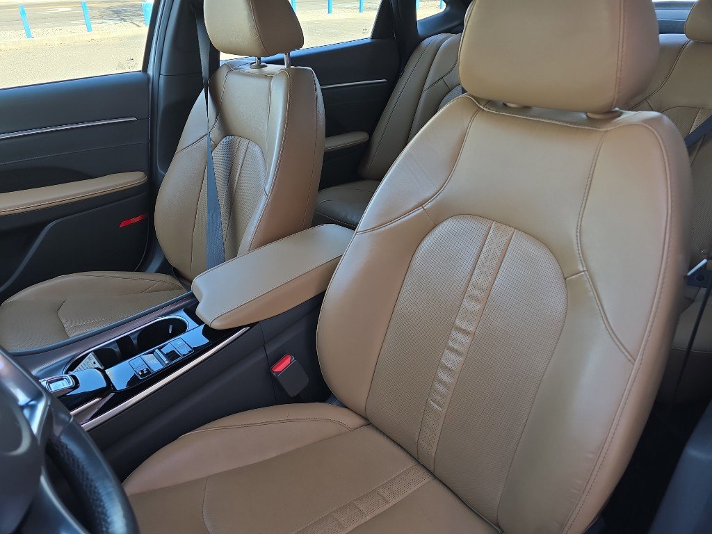 Used 2020 Hyundai Sonata Limited w/ Cargo Package image 23