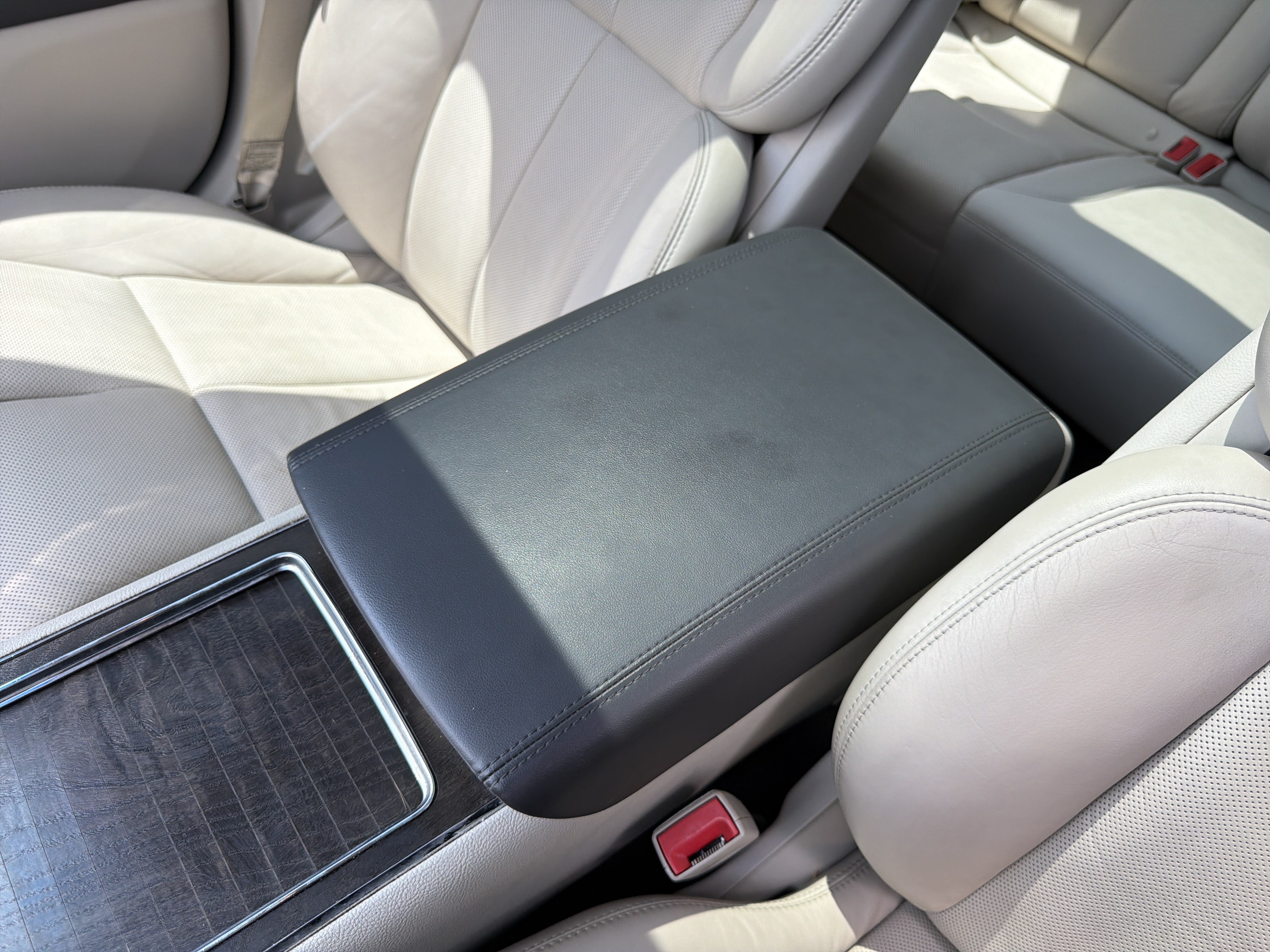 Used 2019 Lincoln Continental Select FWD image 42