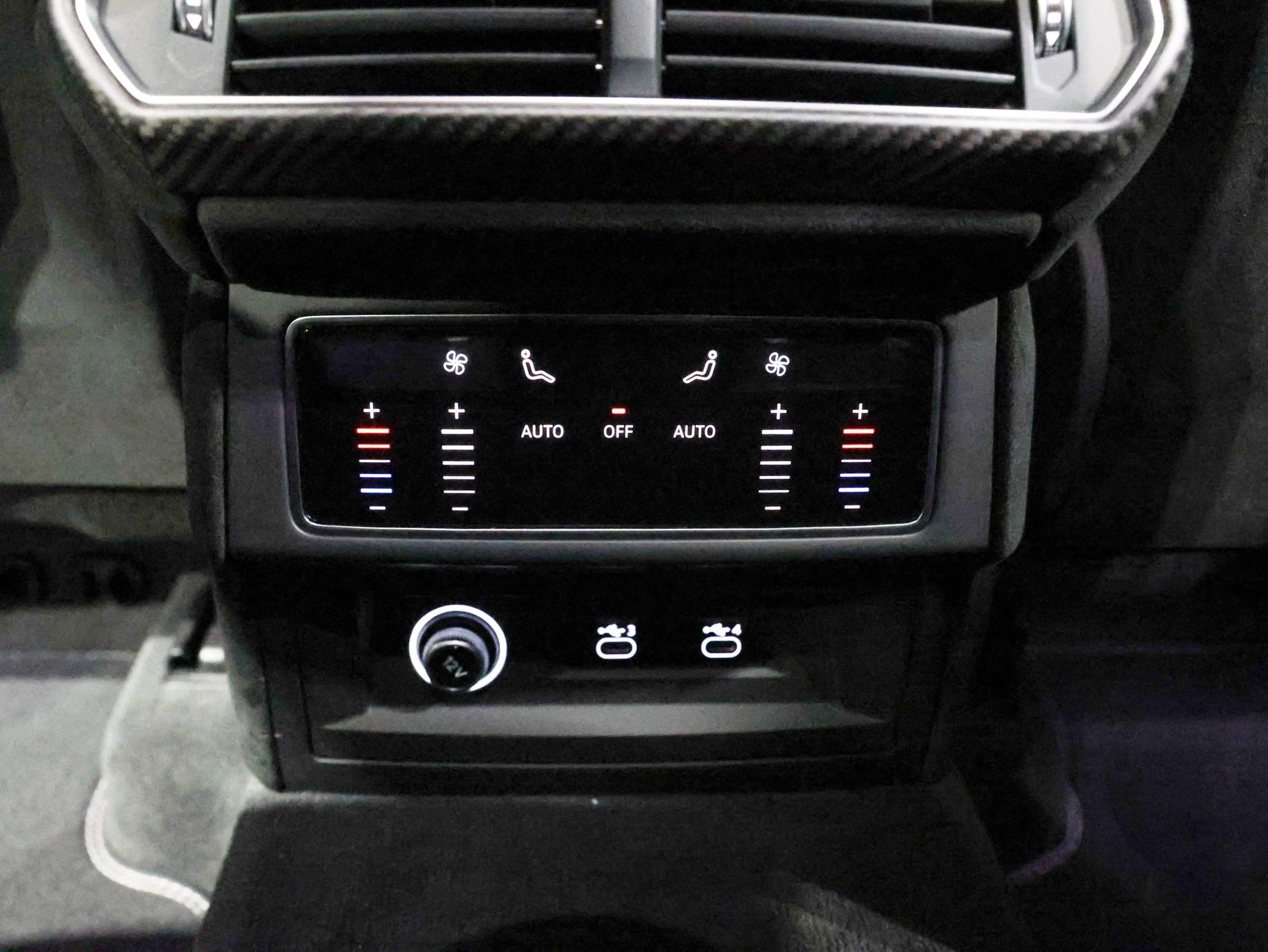 Used 2023 Lamborghini Urus Performante image 23