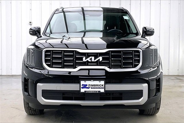 Used 2023 Kia Telluride S w/ S Sunroof Package image 3