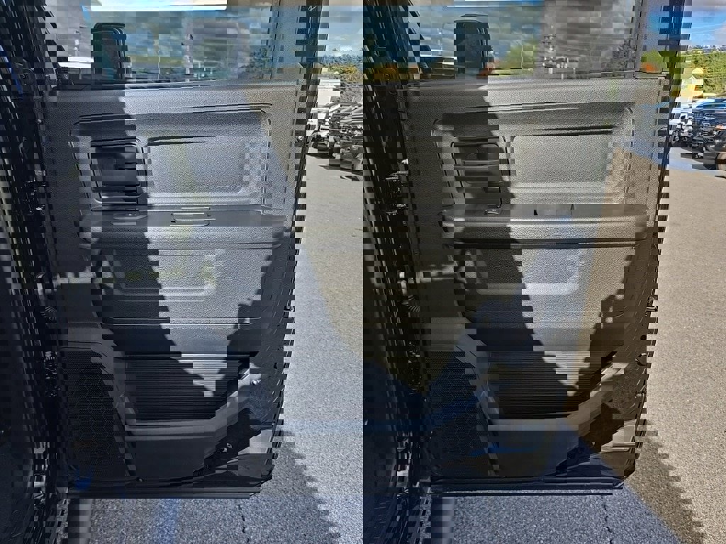 New 2026 RAM 3500 Tradesman image 12