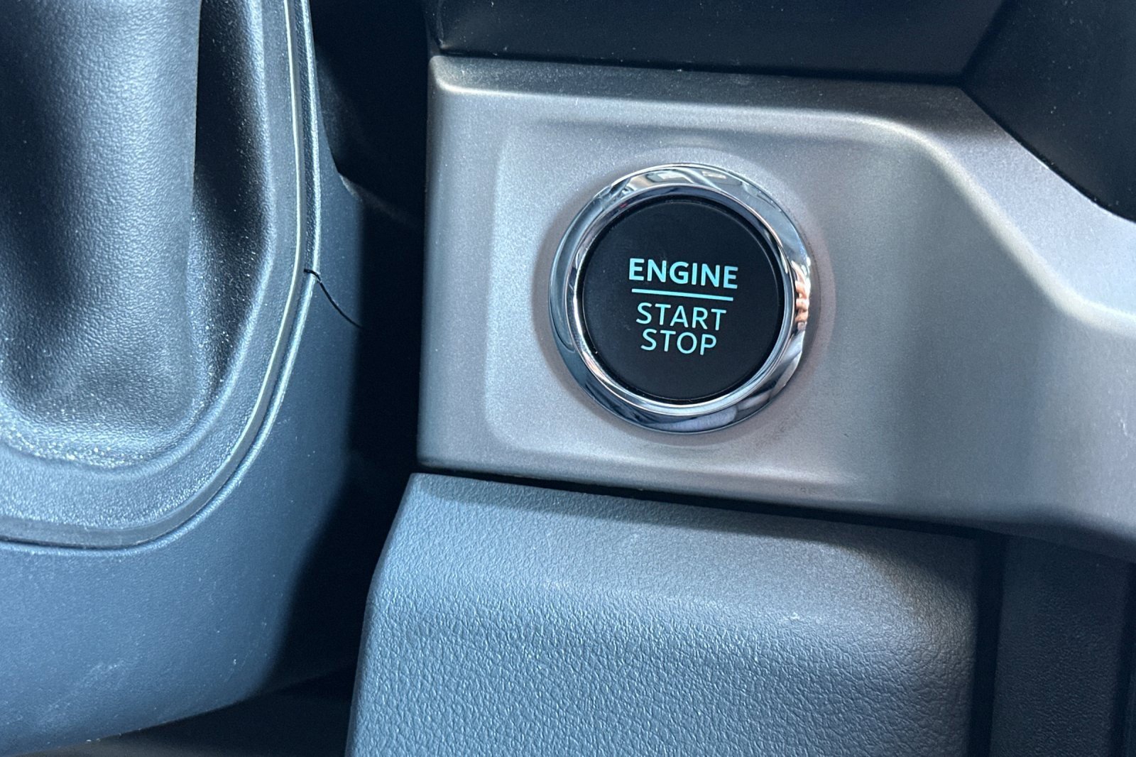 Certified 2023 Ford F350 XLT w/ XLT Premium Package image 25