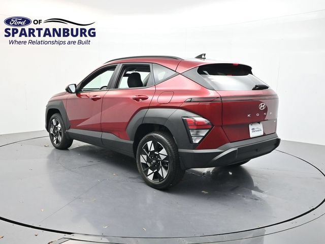Used 2025 Hyundai Kona SEL AWD/4WD image 5