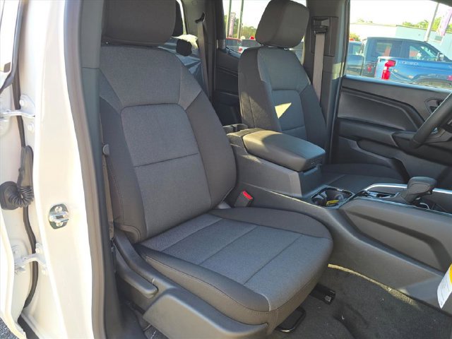 New 2026 Chevrolet Colorado W/T RWD image 12