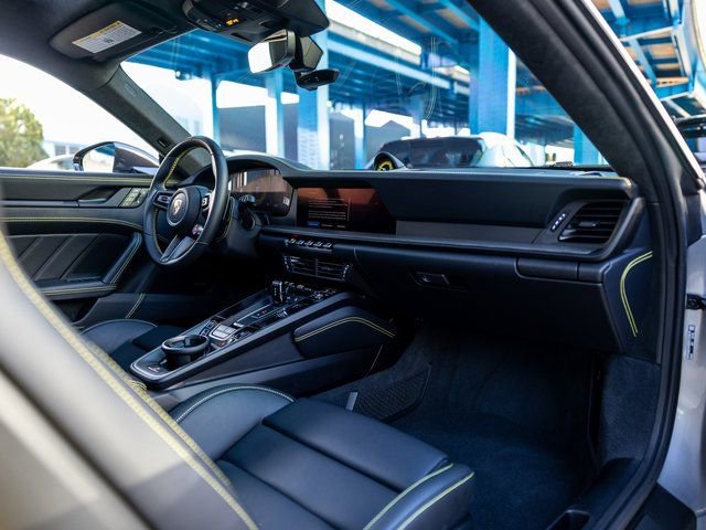 Certified 2025 Porsche 911 Carrera GTS image 47