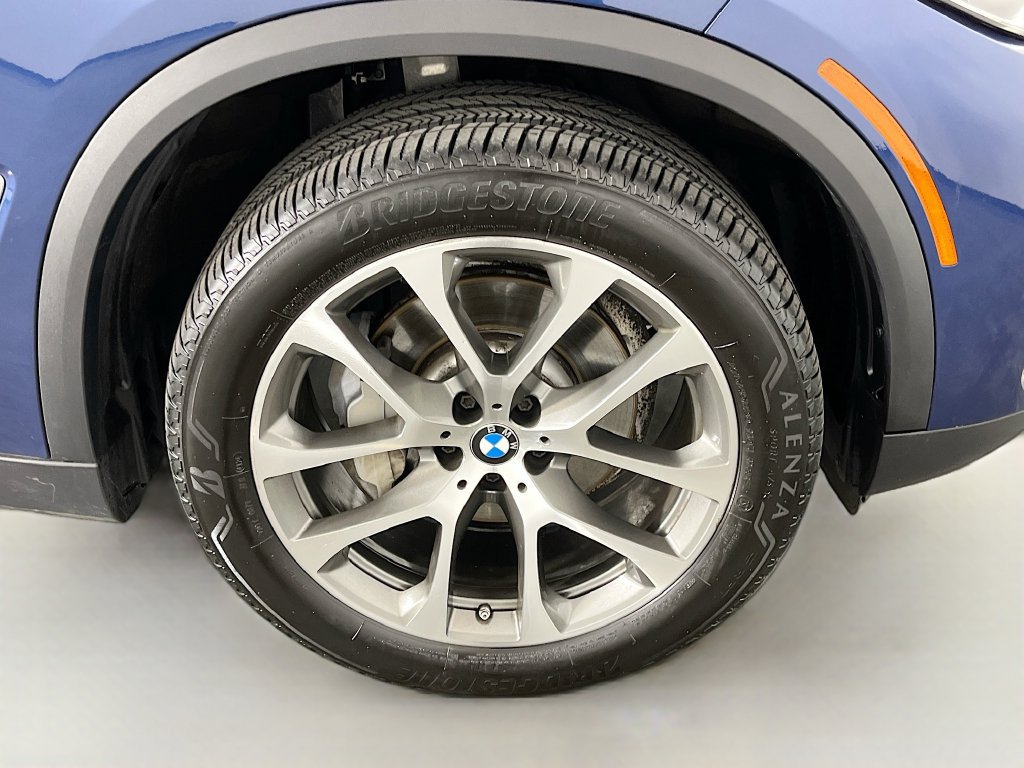 Used 2023 BMW X5 xDrive40i w/ Premium Package AWD/4WD image 43
