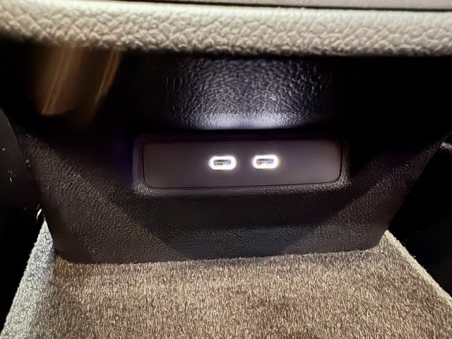 New 2026 Mercedes-Benz E 450 4MATIC Sedan image 23