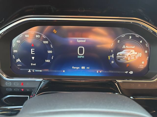 New 2026 Chevrolet Silverado 1500 High Country w/ Technology Package AWD/4WD image 26
