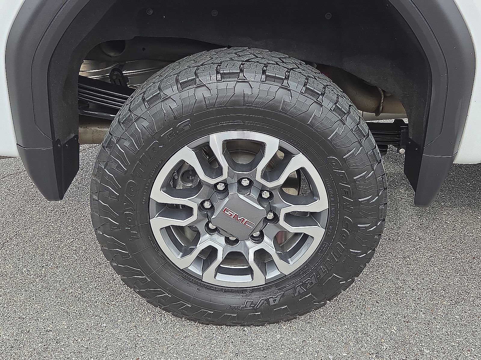 Used 2025 GMC Sierra 2500 SLT AWD/4WD image 7