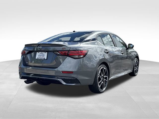 Used 2025 Nissan Sentra SR w/ SR Premium Package image 4