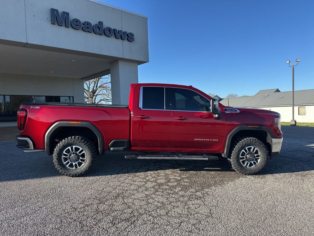 Used 2022 GMC Sierra 2500 SLE w/ SLE Value Package; image 9