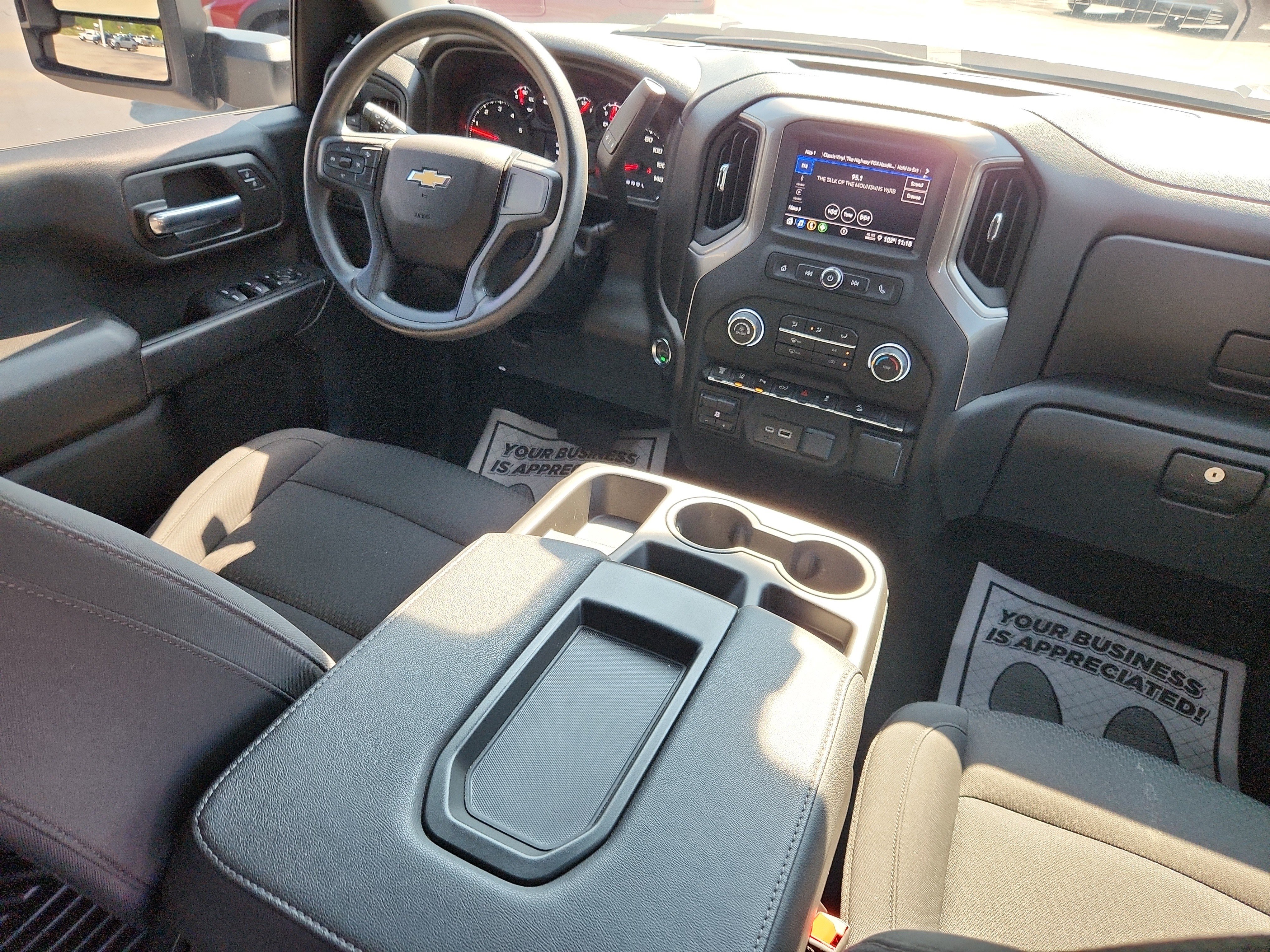 Used 2025 Chevrolet Silverado 2500 W/T AWD/4WD image 29