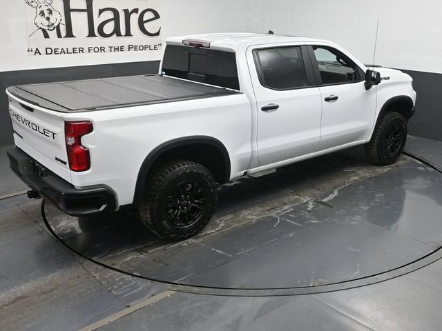 Used 2024 Chevrolet Silverado 1500 ZR2 w/ Technology Package image 39