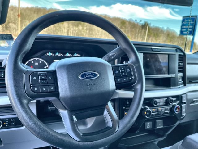 Used 2025 Ford F250 XLT image 13