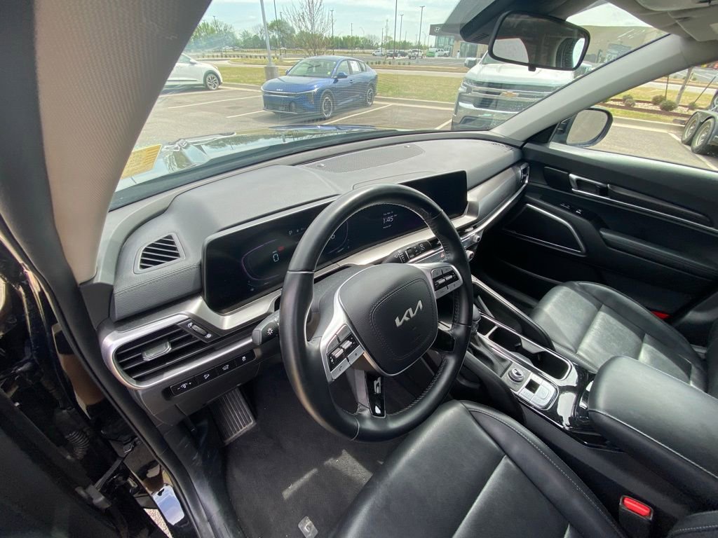 Certified 2025 Kia Telluride S AWD/4WD image 6