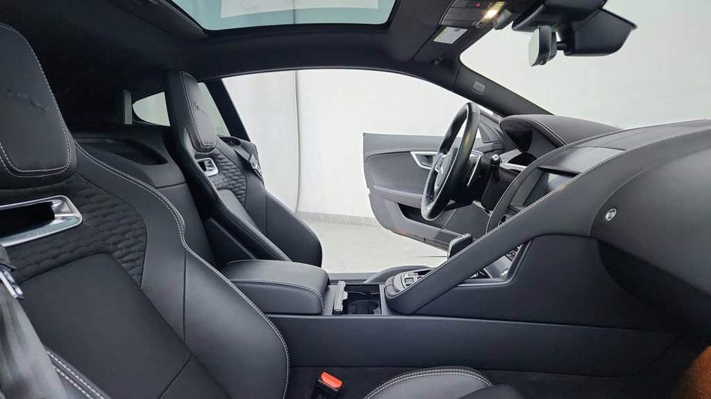 Used 2023 Jaguar F-TYPE Coupe image 25