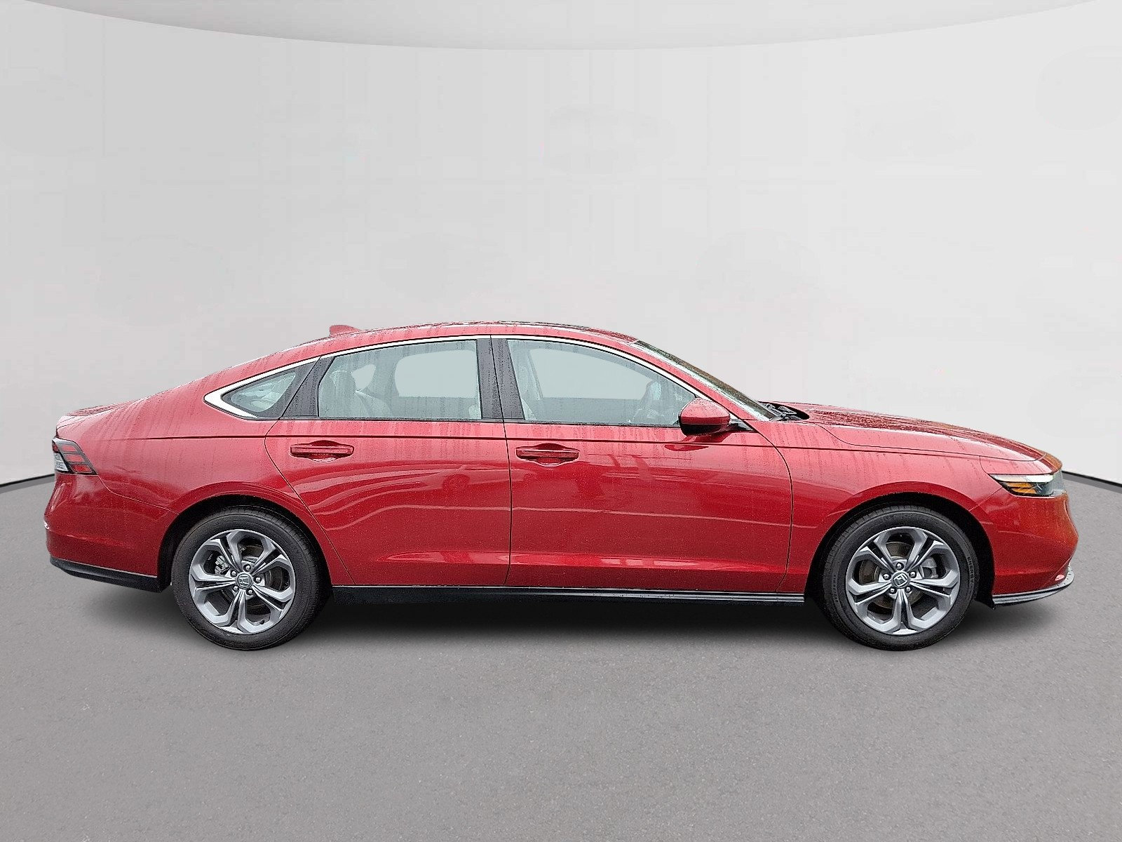 Used 2024 Honda Accord EX image 12