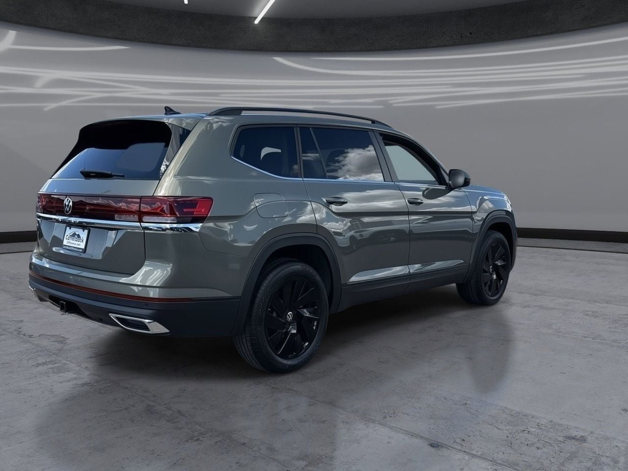 New 2026 Volkswagen Atlas SE FWD image 5