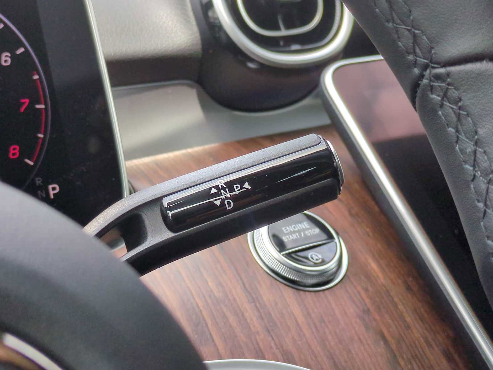 New 2025 Mercedes-Benz C 300 4MATIC Sedan image 33