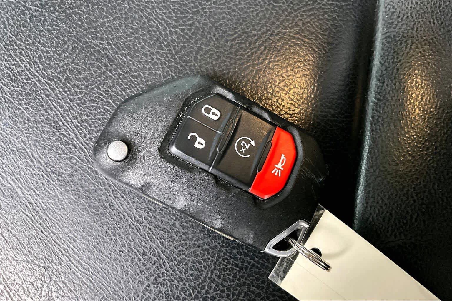 Used 2019 Jeep Wrangler Rubicon AWD/4WD image 13