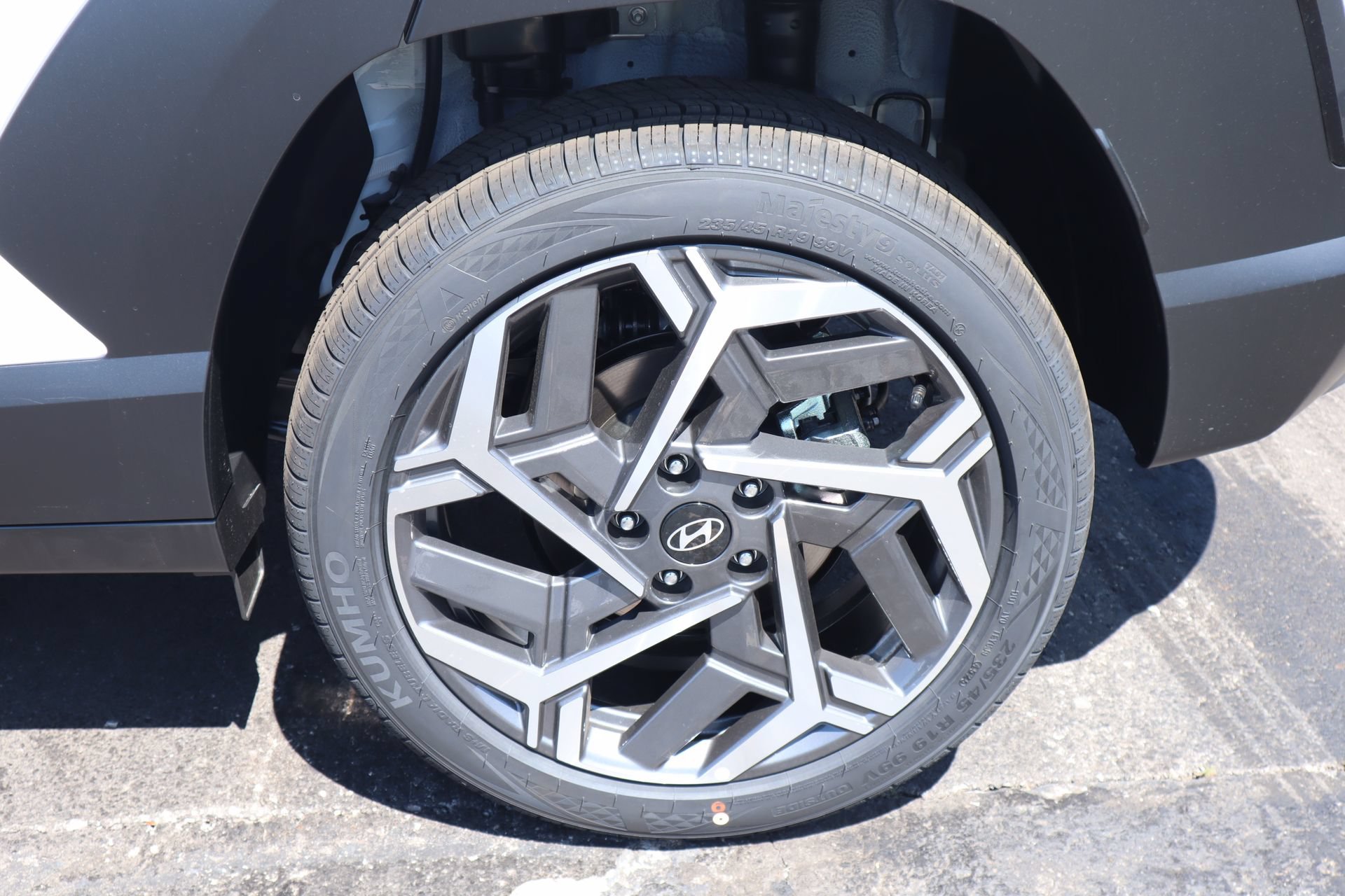 New 2026 Hyundai Kona SEL Premium AWD/4WD image 17