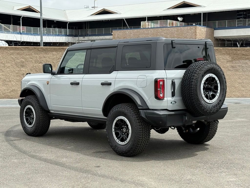 New 2026 Ford Bronco Badlands AWD/4WD image 4