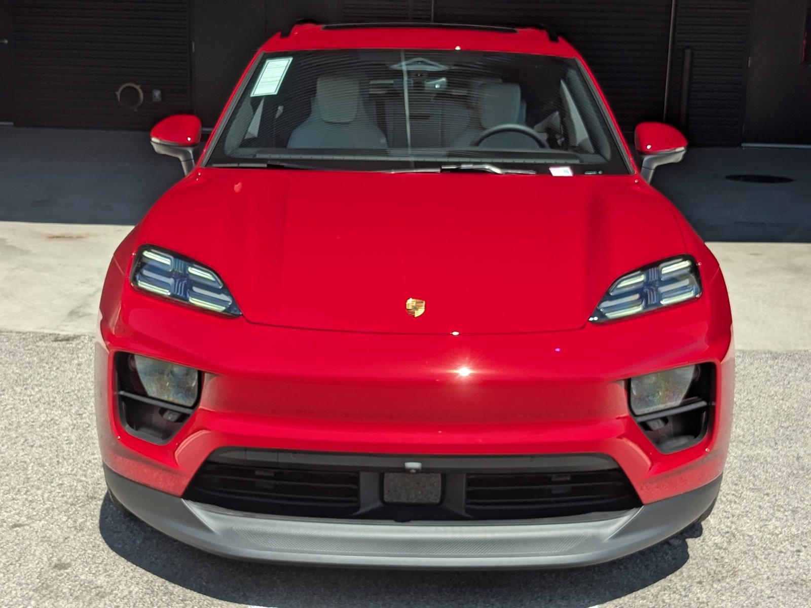 New 2026 Porsche Macan 4 Electric AWD/4WD image 6