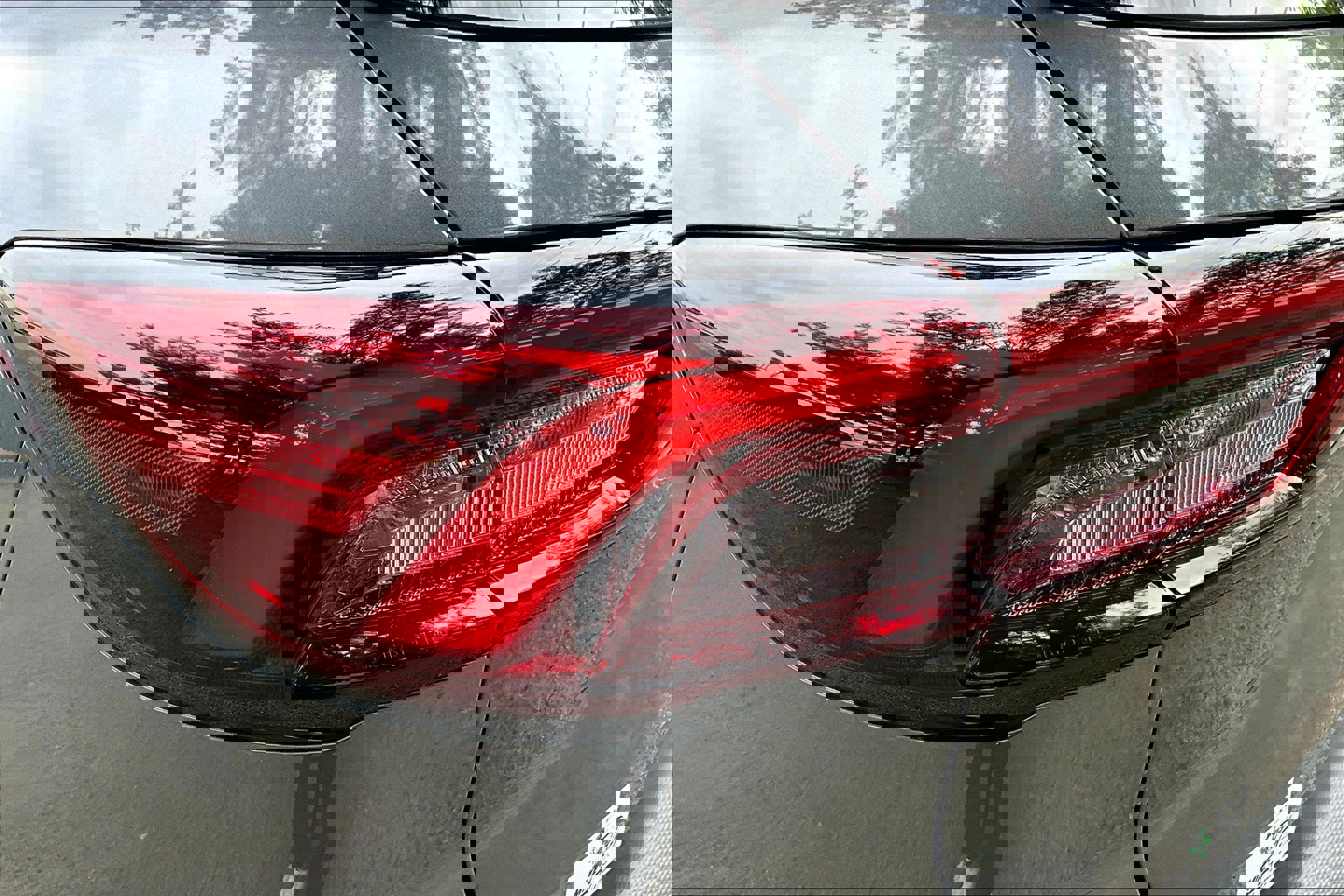 Used 2023 Ford Escape SE w/ PHEV Premium Package image 28