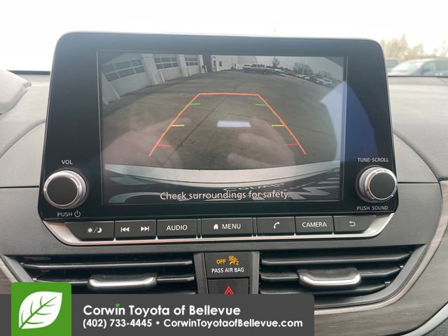 Used 2024 Nissan Altima 2.5 SV image 19