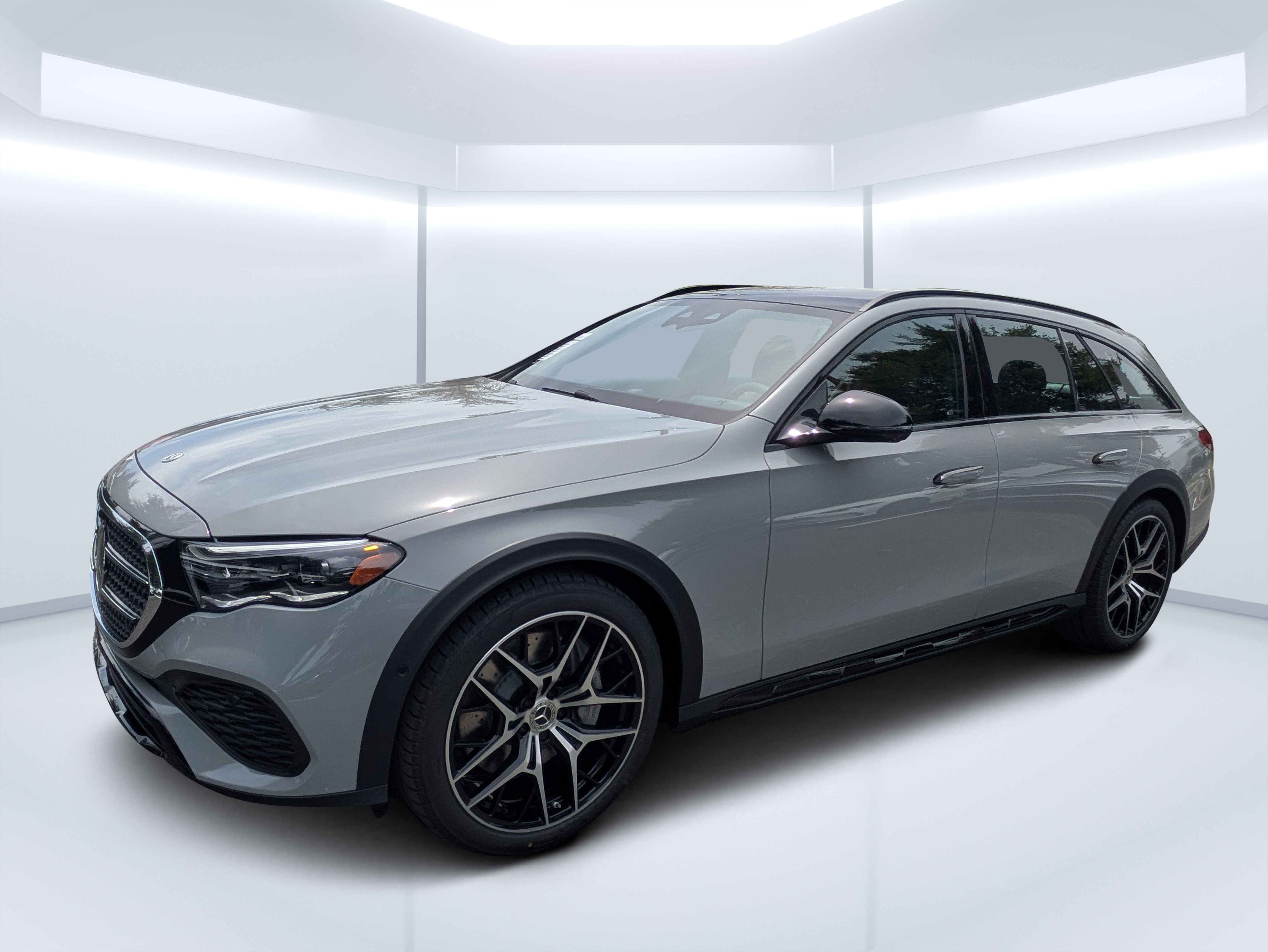 New 2027 Mercedes-Benz E 450 4MATIC All-Terrain Wagon image 7