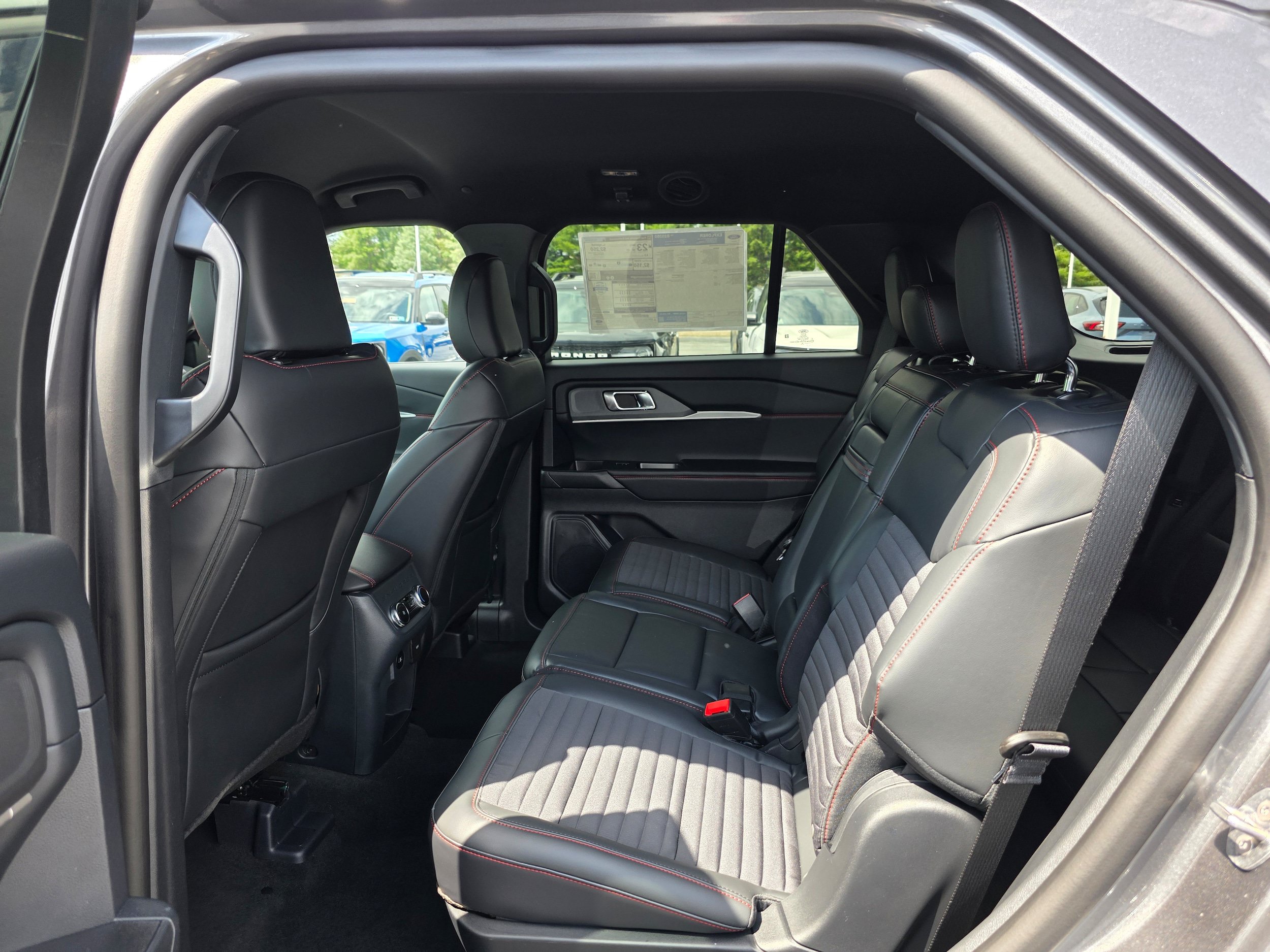 New 2026 Ford Explorer ST-Line AWD/4WD image 11