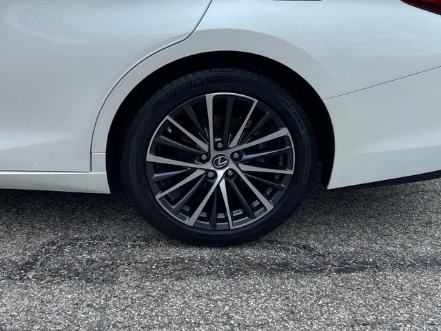 Certified 2023 Lexus ES 350 w/ Premium Package FWD image 12