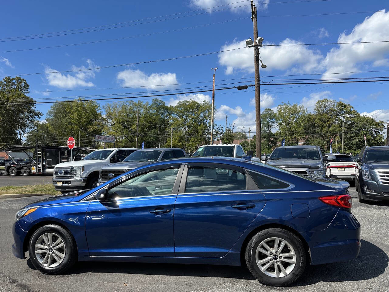Used 2015 Hyundai Sonata SE w/ Option Group 09 FWD image 7