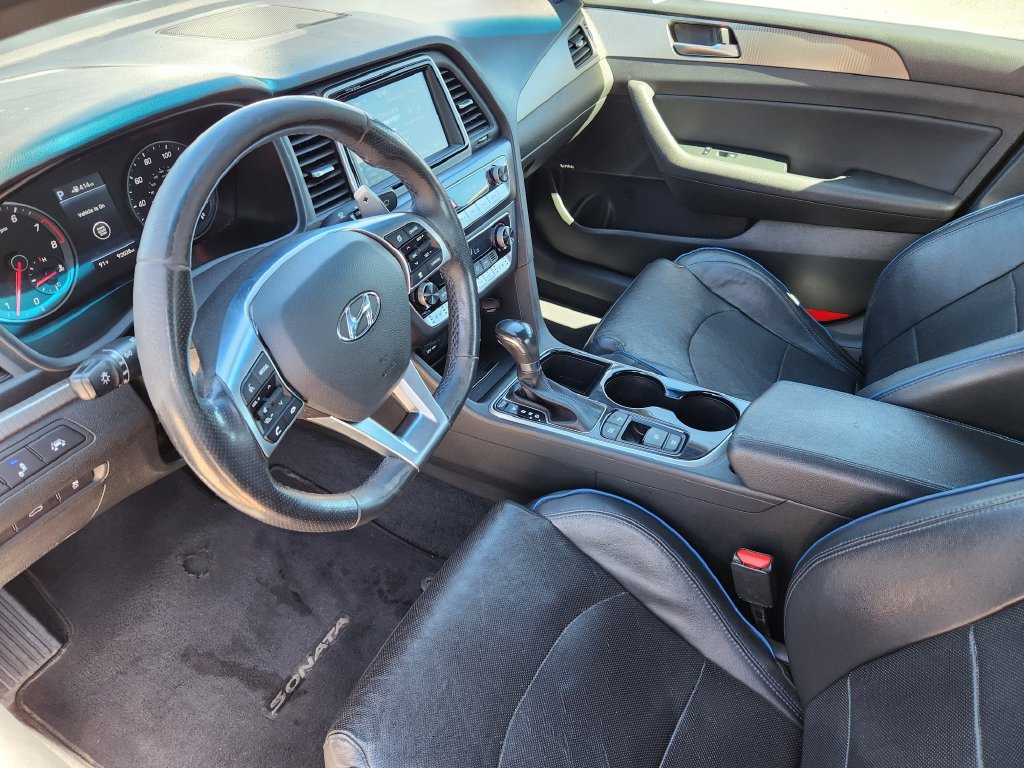 Used 2019 Hyundai Sonata Limited FWD image 10