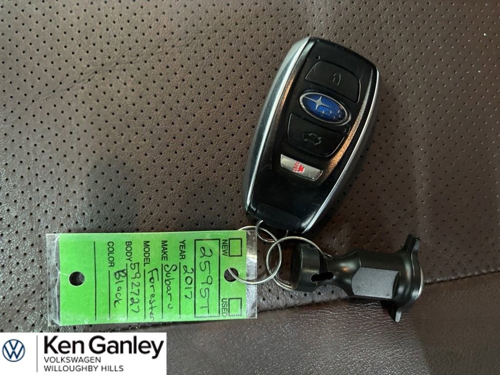 Used 2017 Subaru Forester 2.5i Touring AWD/4WD image 29