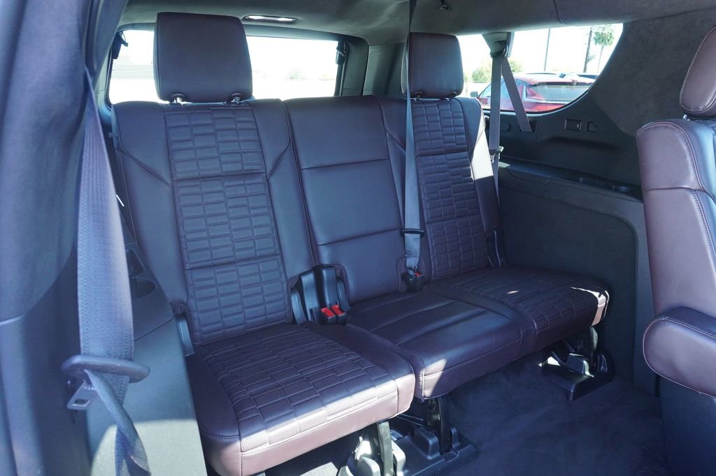 Certified 2022 Cadillac Escalade ESV Sport Platinum image 10