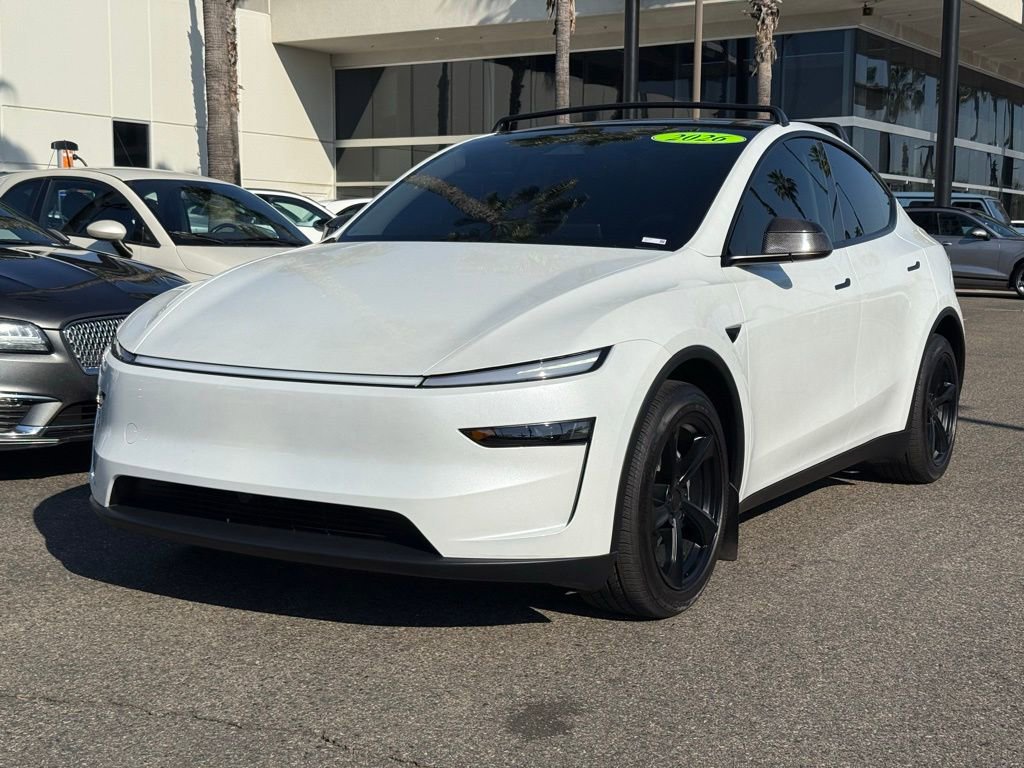 Used 2026 Tesla Model Y Long Range image 10